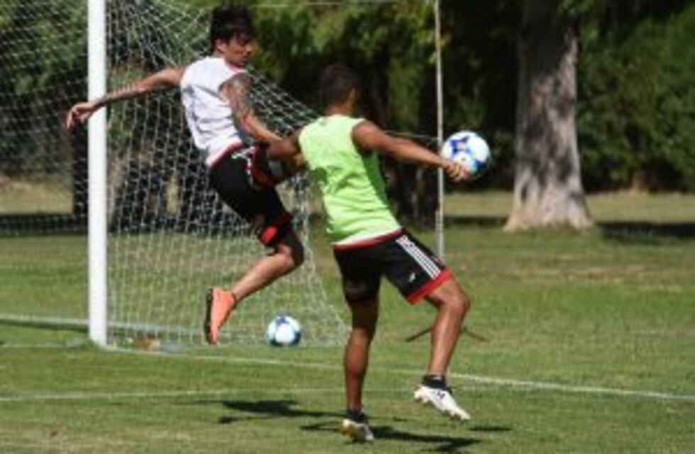 Newell's: los titulares vencieron 1 a 0 a los suplentes