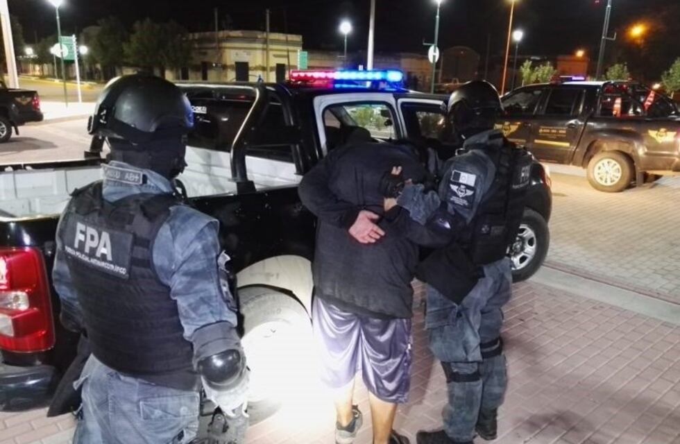 La FPA desarticuló un punto de venta de estupefacientes en La Francia