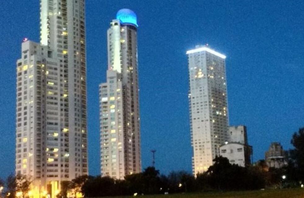 Citarán a personal de seguridad de Maui por el caso del rugbier que golpeó a su novia