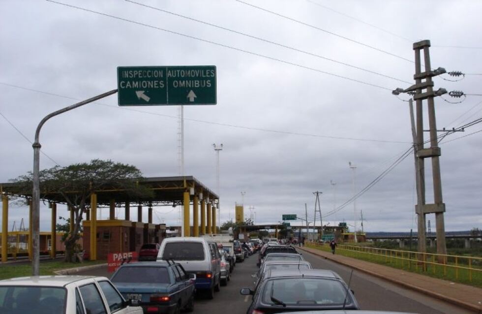 Por la baja del peso comerciantes de Encarnación están en alerta