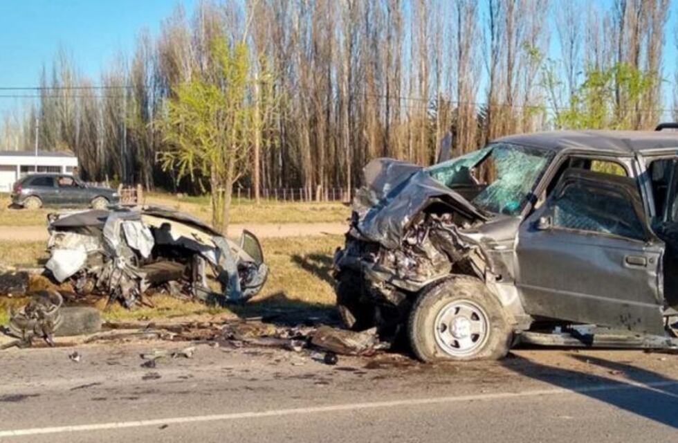 Tremendo accidente en 25 de Mayo provocó la muerte de dos personas
