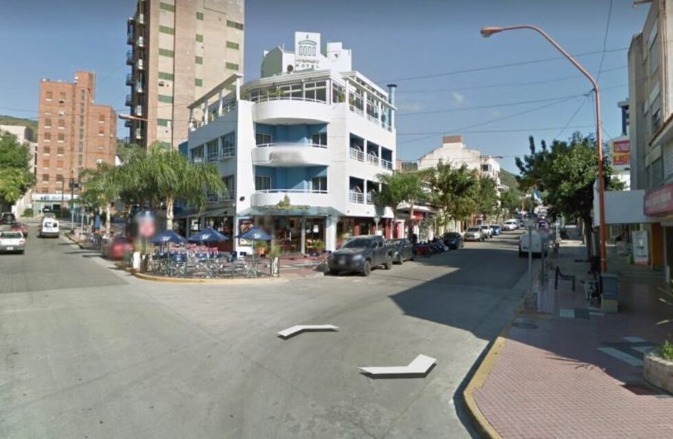 Carlos Paz: una mujer atrapó a un joven menor de edad quien habría dañado su automóvil