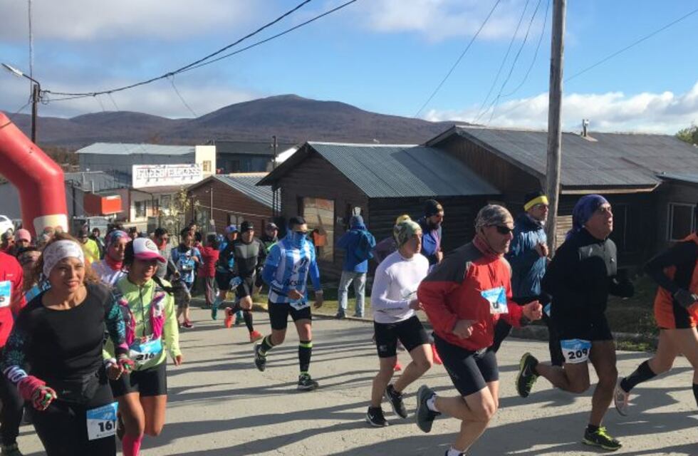 Se llevó a cabo la carrera 'Tolhuin corre por Malvinas '