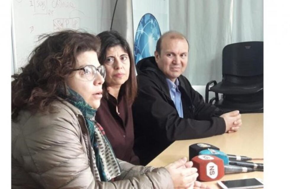 Santa Cruz tendría a fines de marzo el equipamiento para realizar el estudio del COVID-19