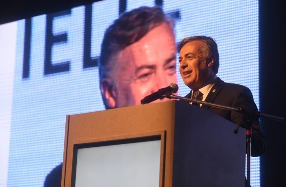 Cornejo: "Estamos luchando por construir una economía más sana"