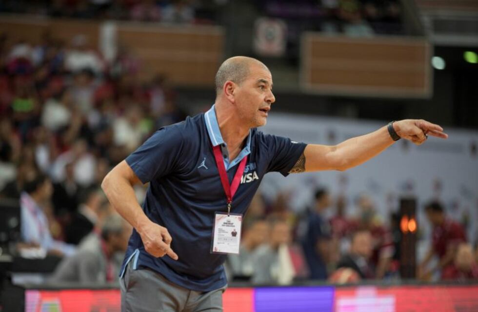 Sergio Hernández seguirá al frente de la Selección de básquet para los Juegos Olímpicos de Tokio