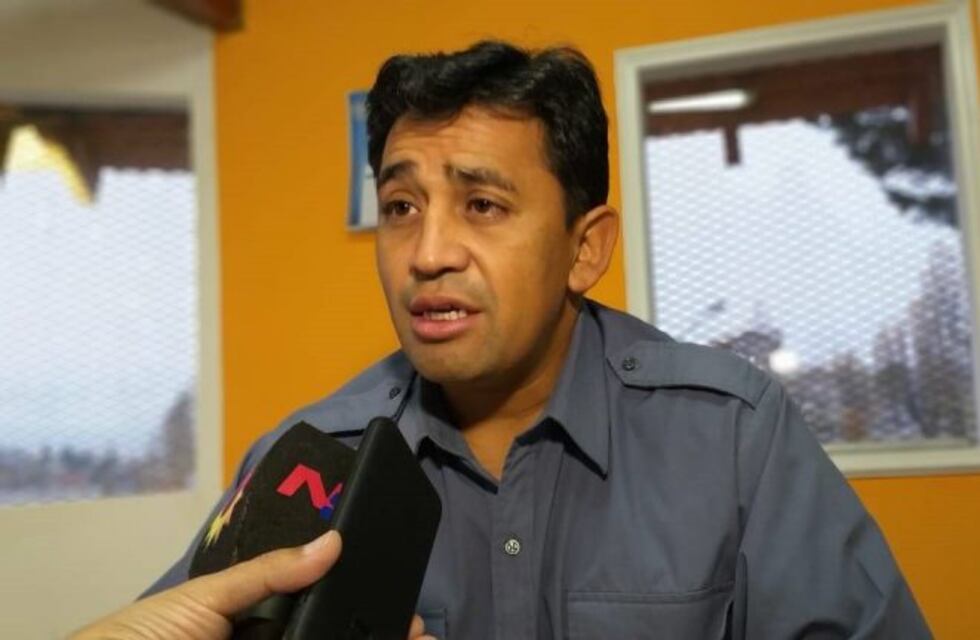 Dos jóvenes atacaron a piedrazos la comisaría 28 de Bariloche