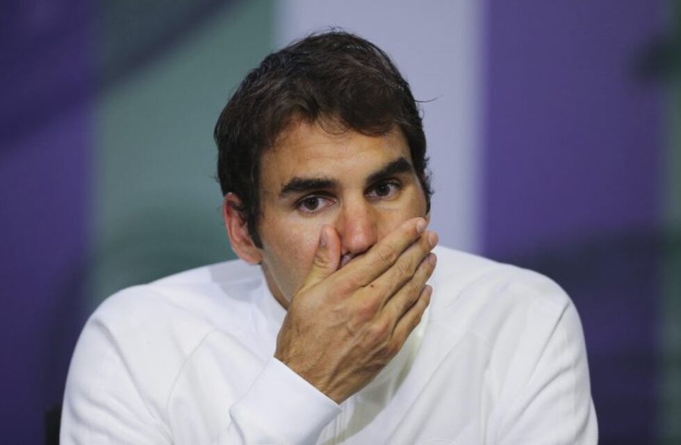 Tras catorce años, Roger Federer quedó fuera del Top 10