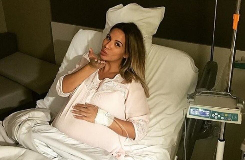 La esposa de Garay debió ser internada y el jugador le mostró todo su apoyo