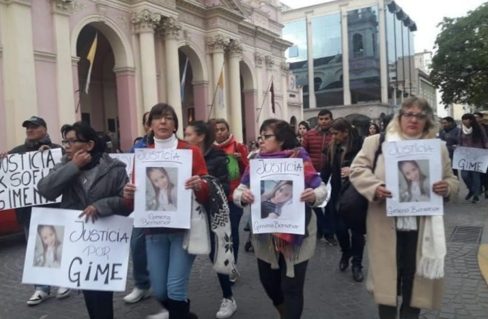 Piden juicio para el acusado y los cómplices del femicidio de Gimena Bernasar