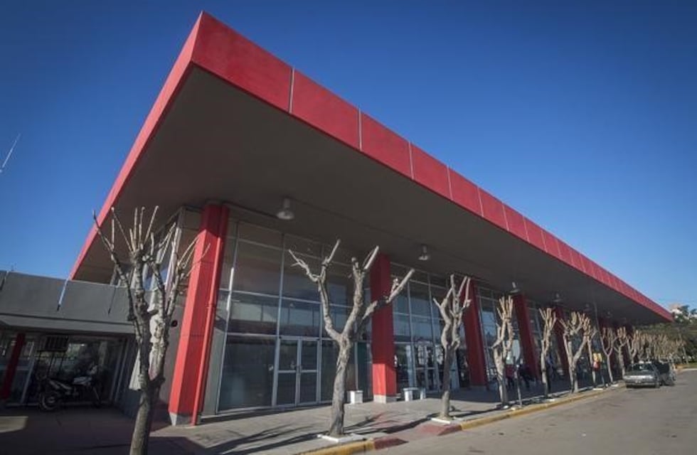 Coronavirus: cierran la terminal y el camping de Azul