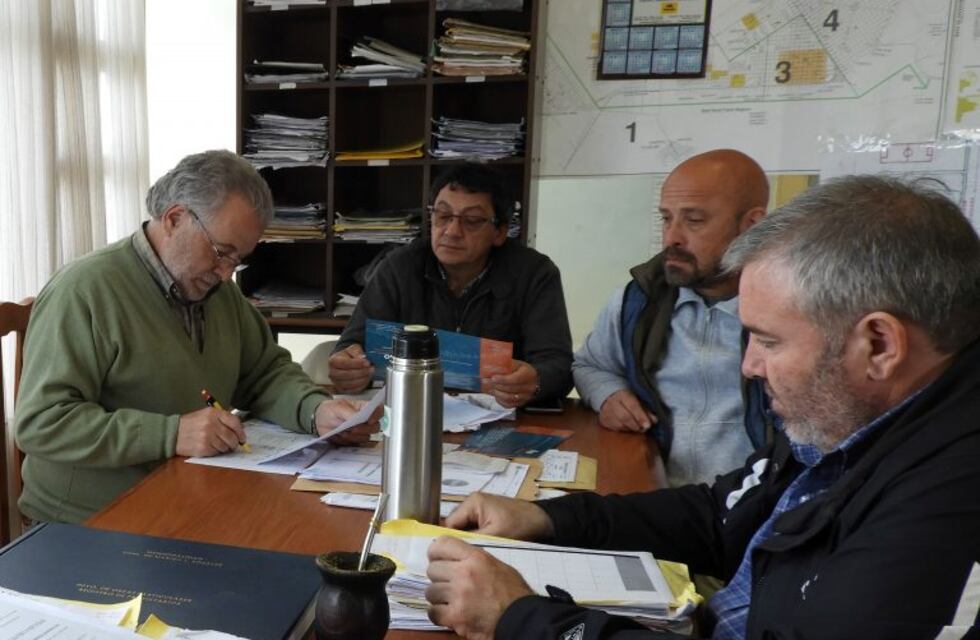 Se presentaron ofertas para la compra del equipamiento urbano del centro comercial