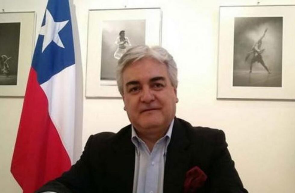 Separan del cargo al Cónsul de Chile en Córdoba por supuesto tráfico de inmigrantes