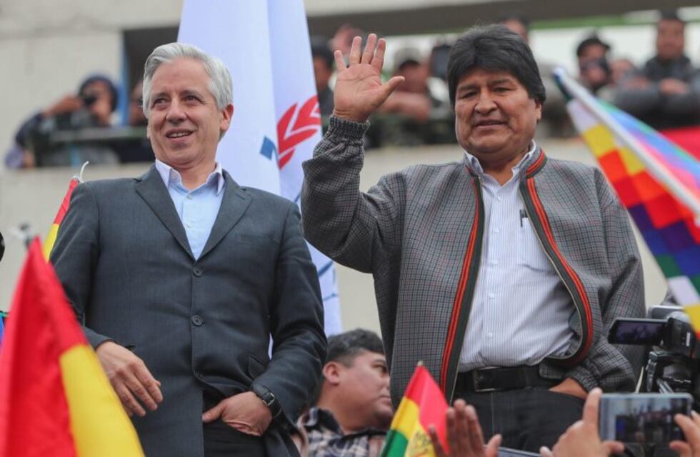 Qué puede pasar en Bolivia tras las dimisiones de Evo Morales y Álvaro García Linera