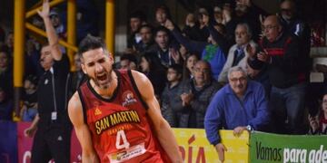 San Martín le ganó a San Lorenzo e igualó la serie final de la LNB\u002E (Foto: Prensa Liga Nacional)