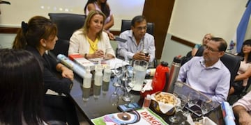 Los Ministros de Salud y Educación elaboraron una estrategia en conjunto contra el Dengue\u002E