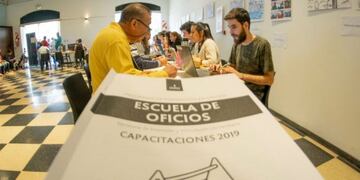 Inscripciones en la Escuela de Oficios de La UNC\u002E