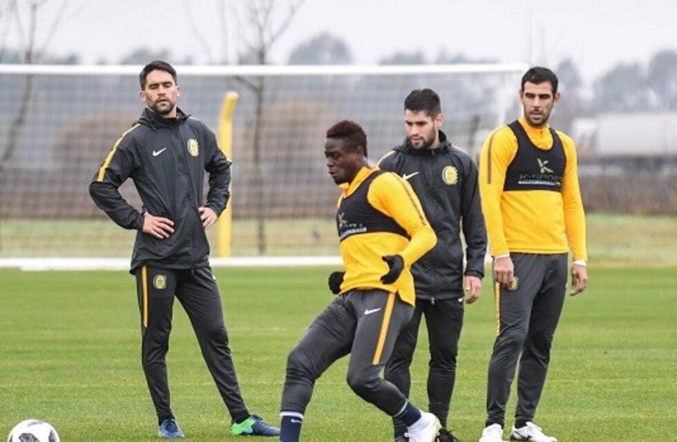 Bauza analiza los once que pondrá en cancha ante Juventud Antoniana