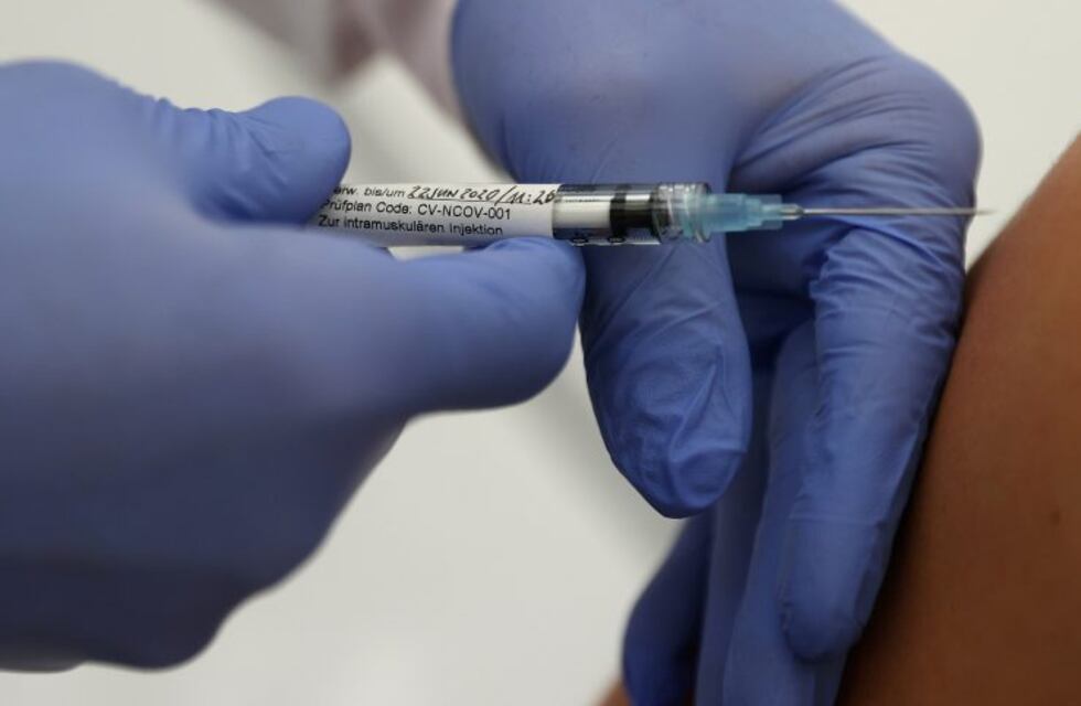 Coronavirus: Moderna anuncia que su vacuna es efectiva en casi un 95 por ciento