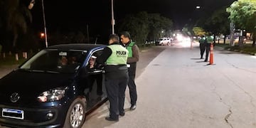 Tránsito realizó controles nocturnos, ordenamiento vehicular y ruidos molestos\u002E (Web)\u002E
