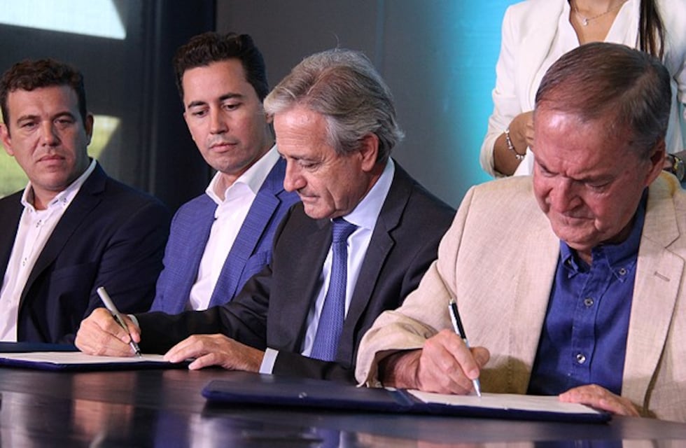 Córdoba adhirió al compromiso federal para la modernización del Estado