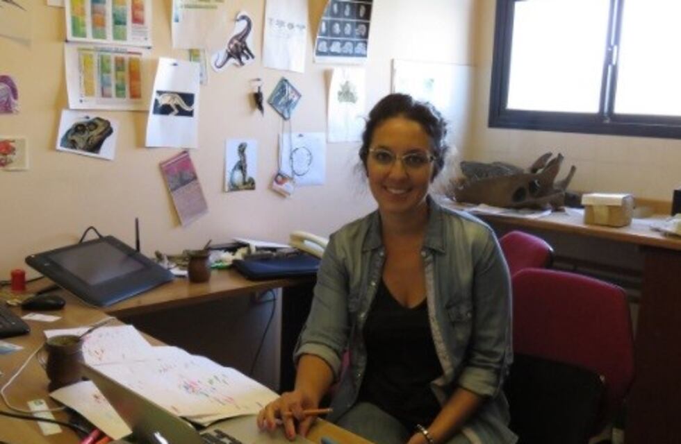 Cecilia Apaldetti viaja por el mundo estudiando fósiles de dinosaurios