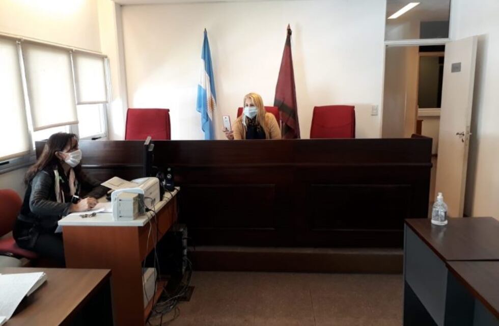 Realizaron la primera audiencia de juicio abreviado por Whatsapp en Salta Capital
