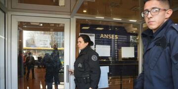 ANSES MDQ