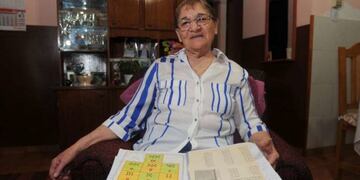 Abuela de 80 años vuelve a la escuela