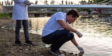 Proponen crear un laboratorio móvil para monitorear el lago San Roque\u002E (Foto: Facebook / Carlos Paz Despierta)\u002E