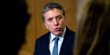 Nicolás Dujovne (AP)