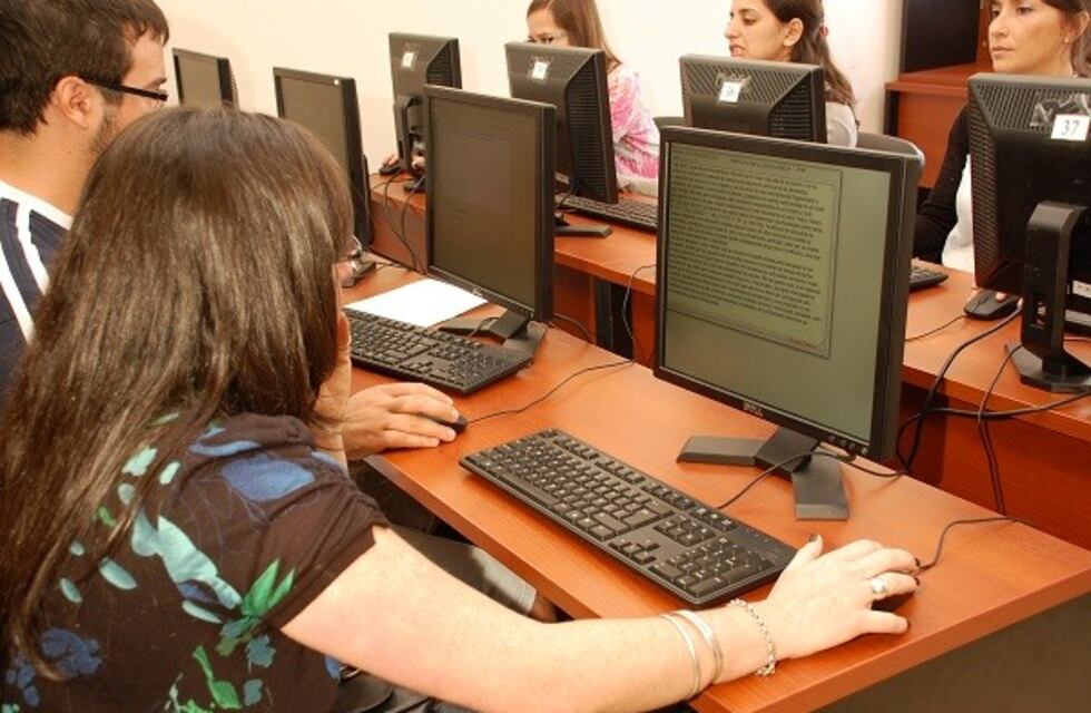 Abren vacantes administrativas en la Justicia santafesina: las claves para concursar