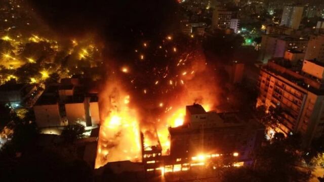 Conmoción en Mar del Plata por el incendio de la distribuidora Torres y Liva