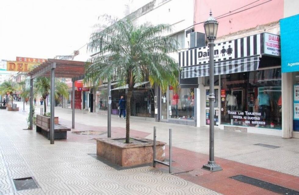 Comerciantes piden abrir los negocios