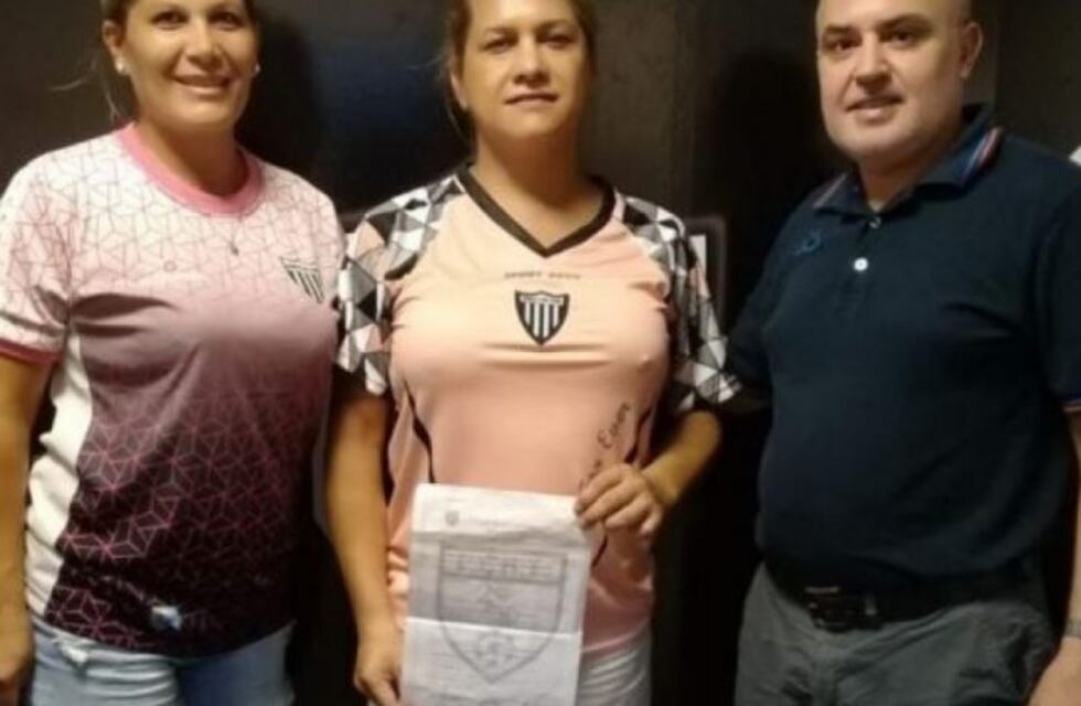 Incorporaron a una mujer trans en For Ever