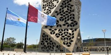 El Gobierno anunció el incremento de un 25 por ciento con la UPS\u002E En tres tramos, salvo para el personal de salud\u002E