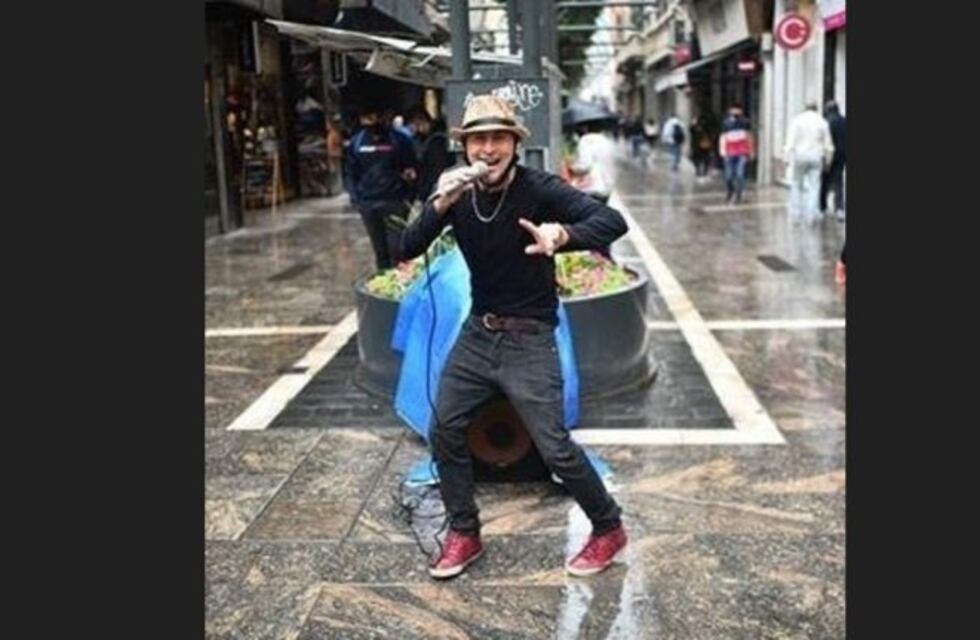 Video: cuarteteando bajo la lluvia