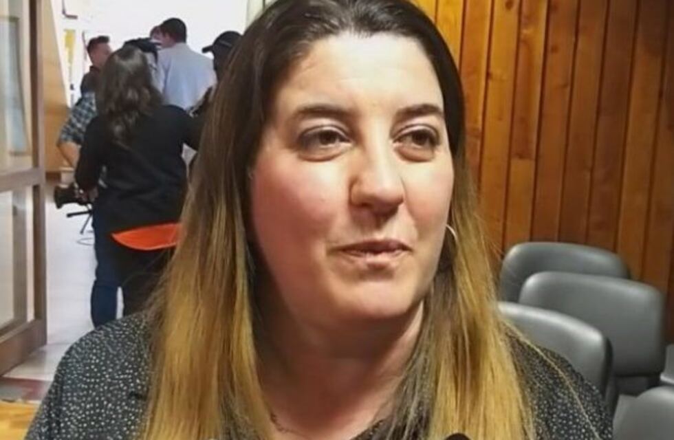 Ongarato le pidió a la renuncia a Rowlands por el dinero de la Terminal
