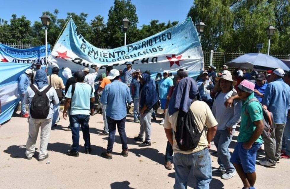 Salvador Mazza: manifestantes cortaron el paso internacional