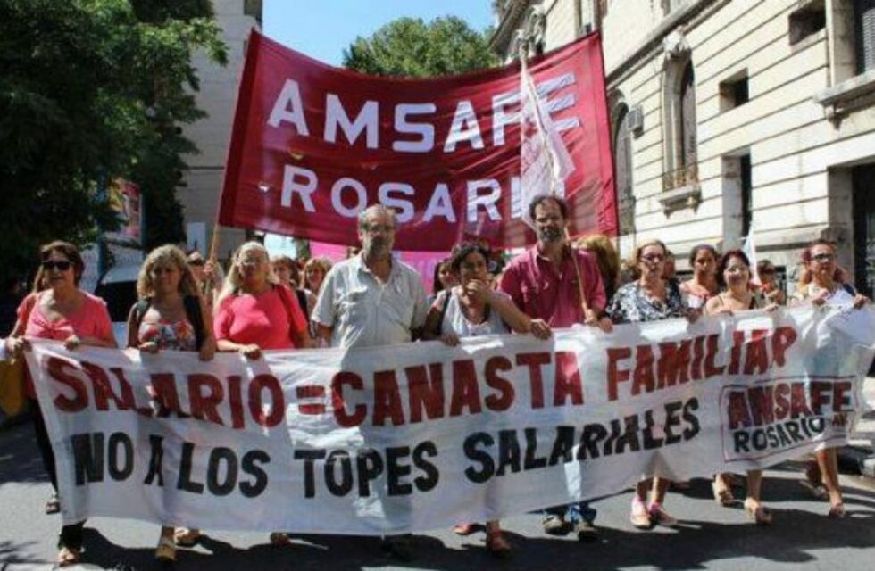 Amsafe Rosario anticipa un paro nacional y advierte que "en estos términos hoy no hay inicio de clases"
