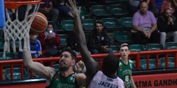 Atenas, ante la chance de salvarse del descenso\u002E