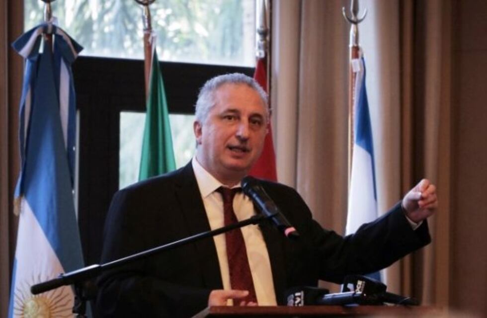 Misiones pidió a la Corte que declare inconstitucionales decretos de Nación