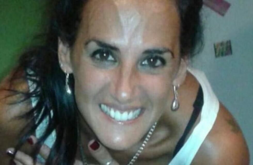 El padre de Andrea Castana ofrece un millón de pesos a quien brinde información sobre el asesinato de su hija