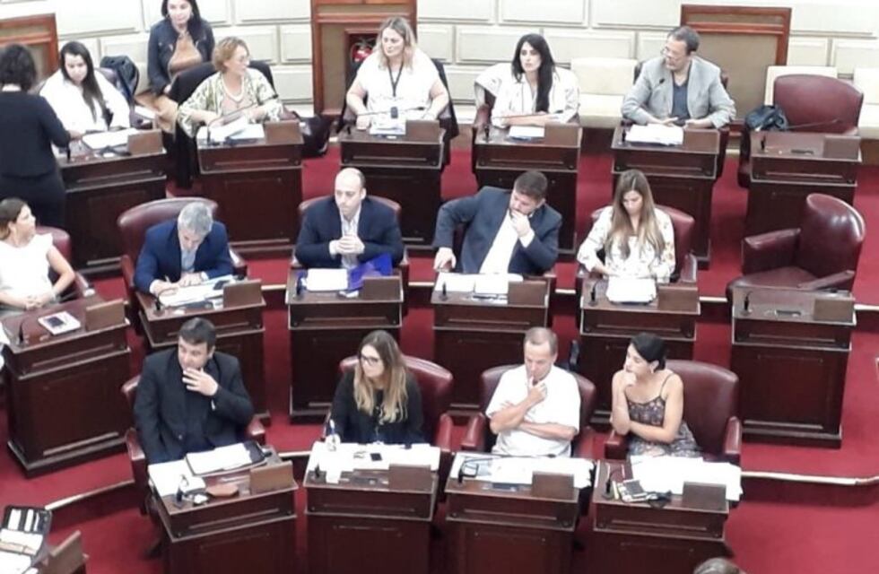 Diputados autorizó un endeudamiento a la Provincia, pero frenó "superpoderes"