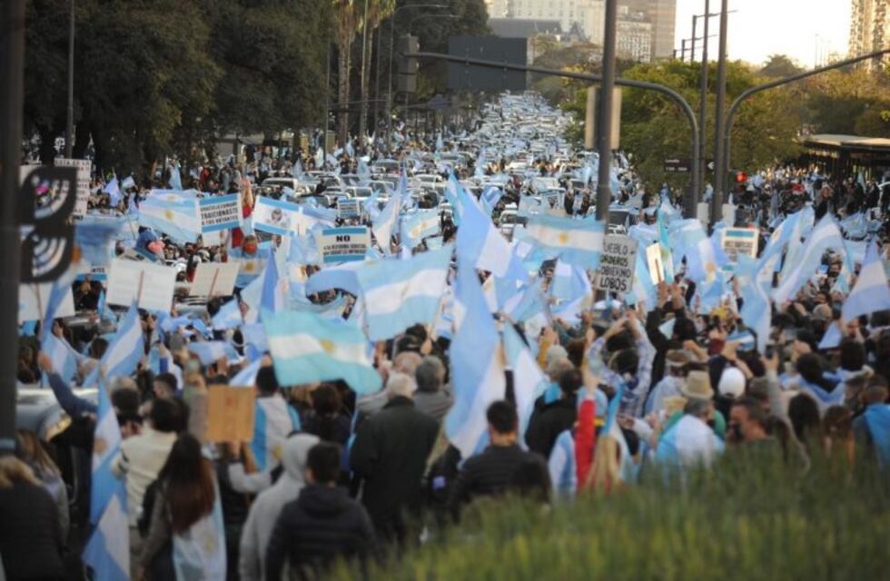 Marcha 17A: las mejores fotos de la concentración en el Obelisco