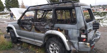 Quemaron otro vehículo en Bariloche\u002E