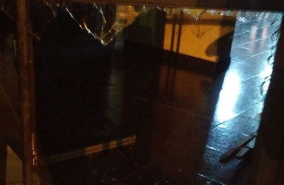 Quiso robar el bar de una iglesia y fue detenido
