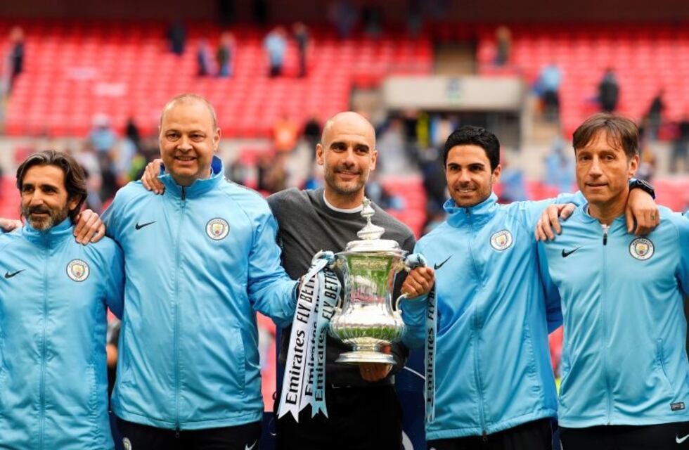 La frase feminista de Pep Guardiola tras ganar el "triplete doméstico"