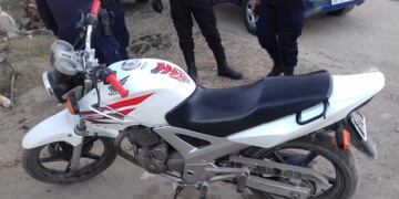 Motocicleta secuestrada por robo, Alta Gracia