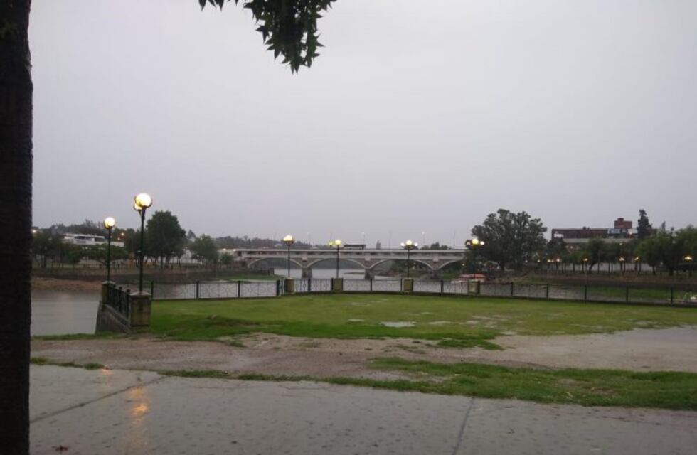 Miércoles lluvioso y fresco: el anticipo de días soleados en Carlos Paz